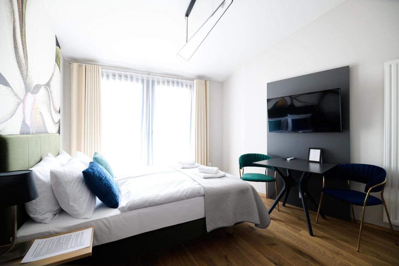 كراكوفيا Aparthotel Inspire Miodova Residence المظهر الخارجي الصورة