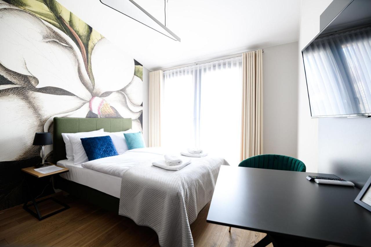 كراكوفيا Aparthotel Inspire Miodova Residence المظهر الخارجي الصورة