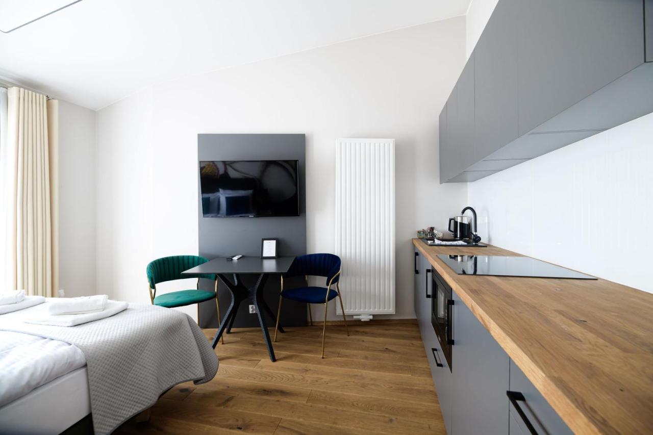 كراكوفيا Aparthotel Inspire Miodova Residence المظهر الخارجي الصورة