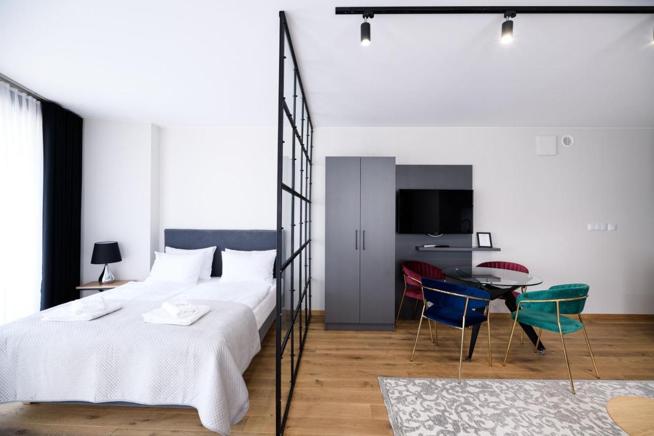 كراكوفيا Aparthotel Inspire Miodova Residence المظهر الخارجي الصورة