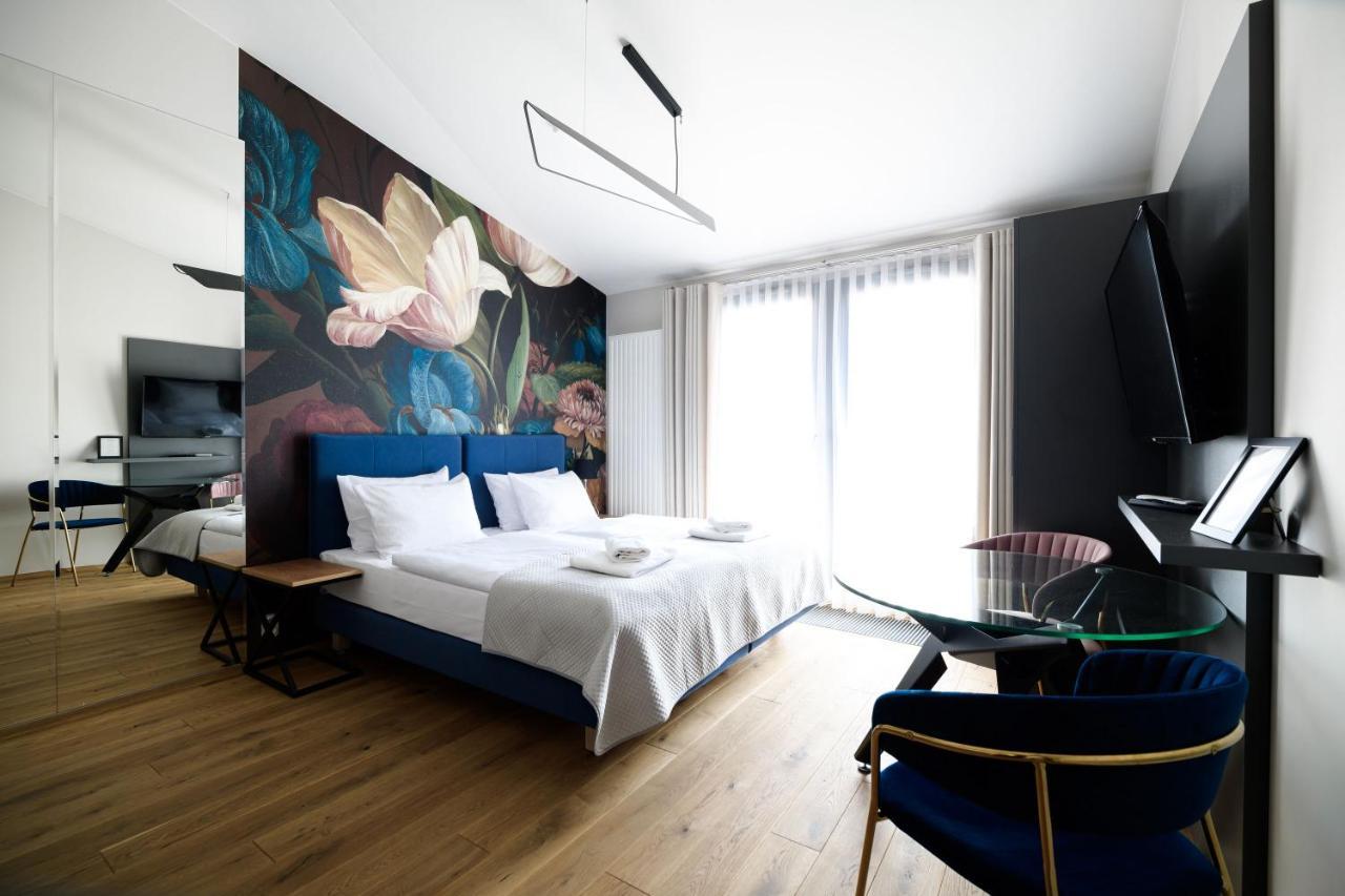 كراكوفيا Aparthotel Inspire Miodova Residence المظهر الخارجي الصورة