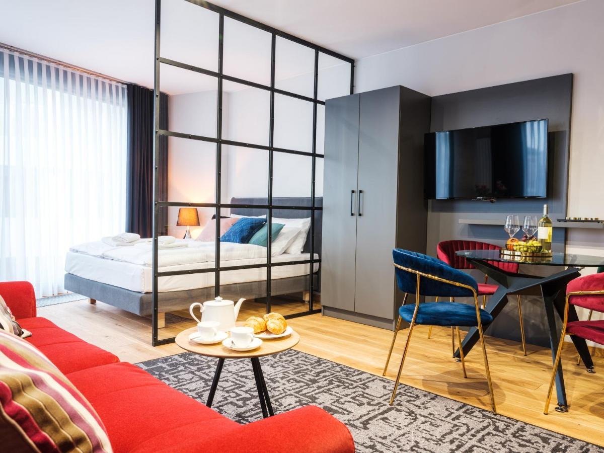 كراكوفيا Aparthotel Inspire Miodova Residence المظهر الخارجي الصورة