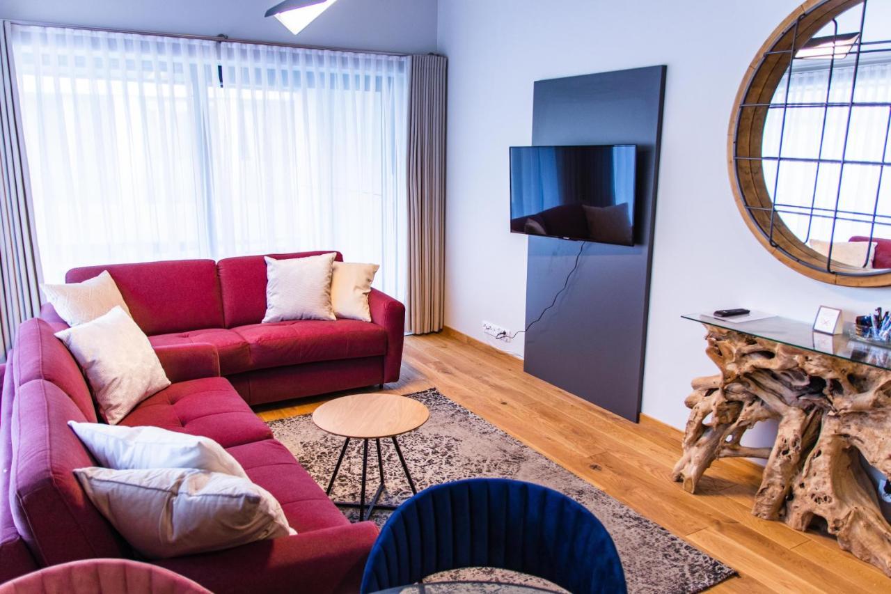 كراكوفيا Aparthotel Inspire Miodova Residence المظهر الخارجي الصورة