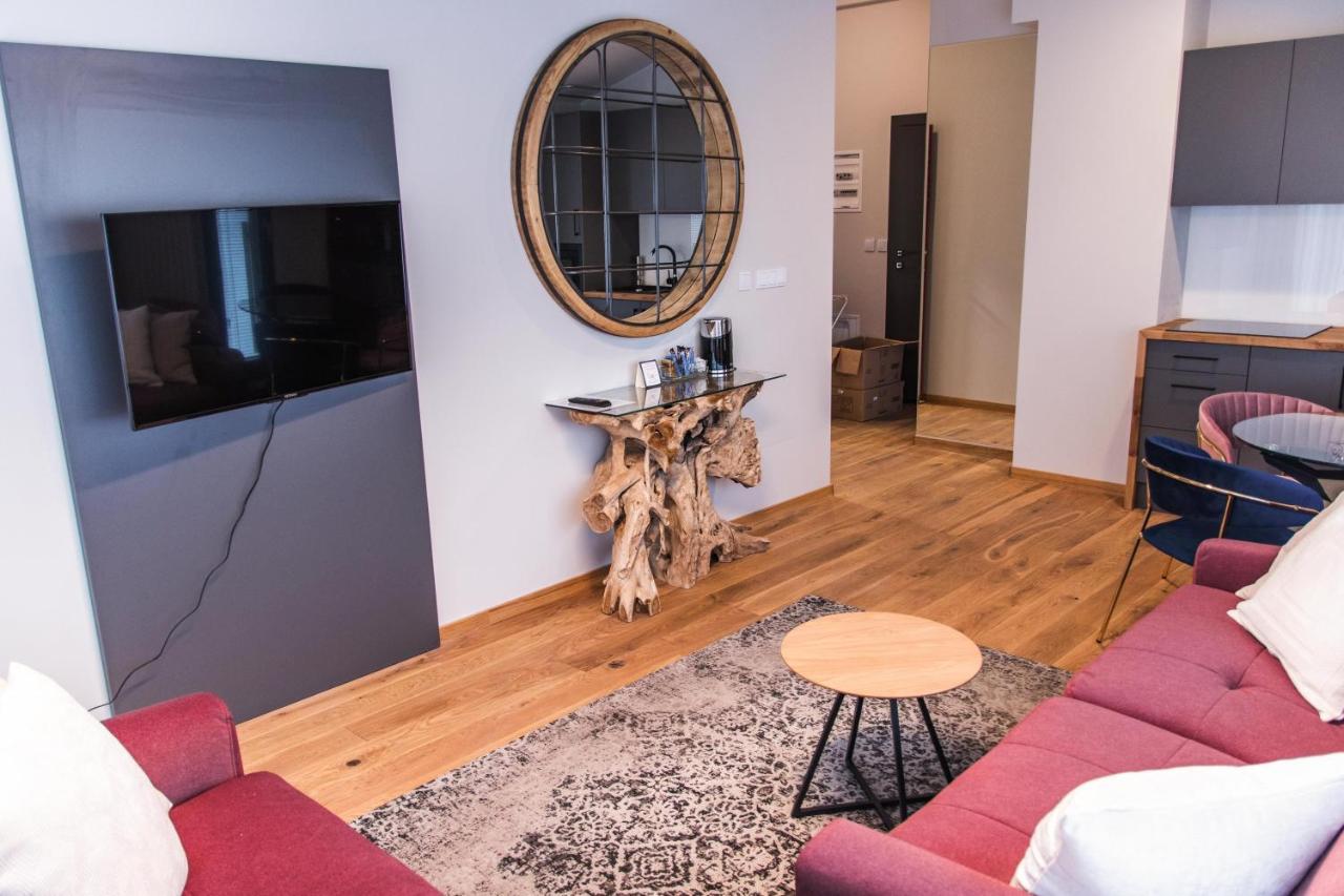 كراكوفيا Aparthotel Inspire Miodova Residence المظهر الخارجي الصورة