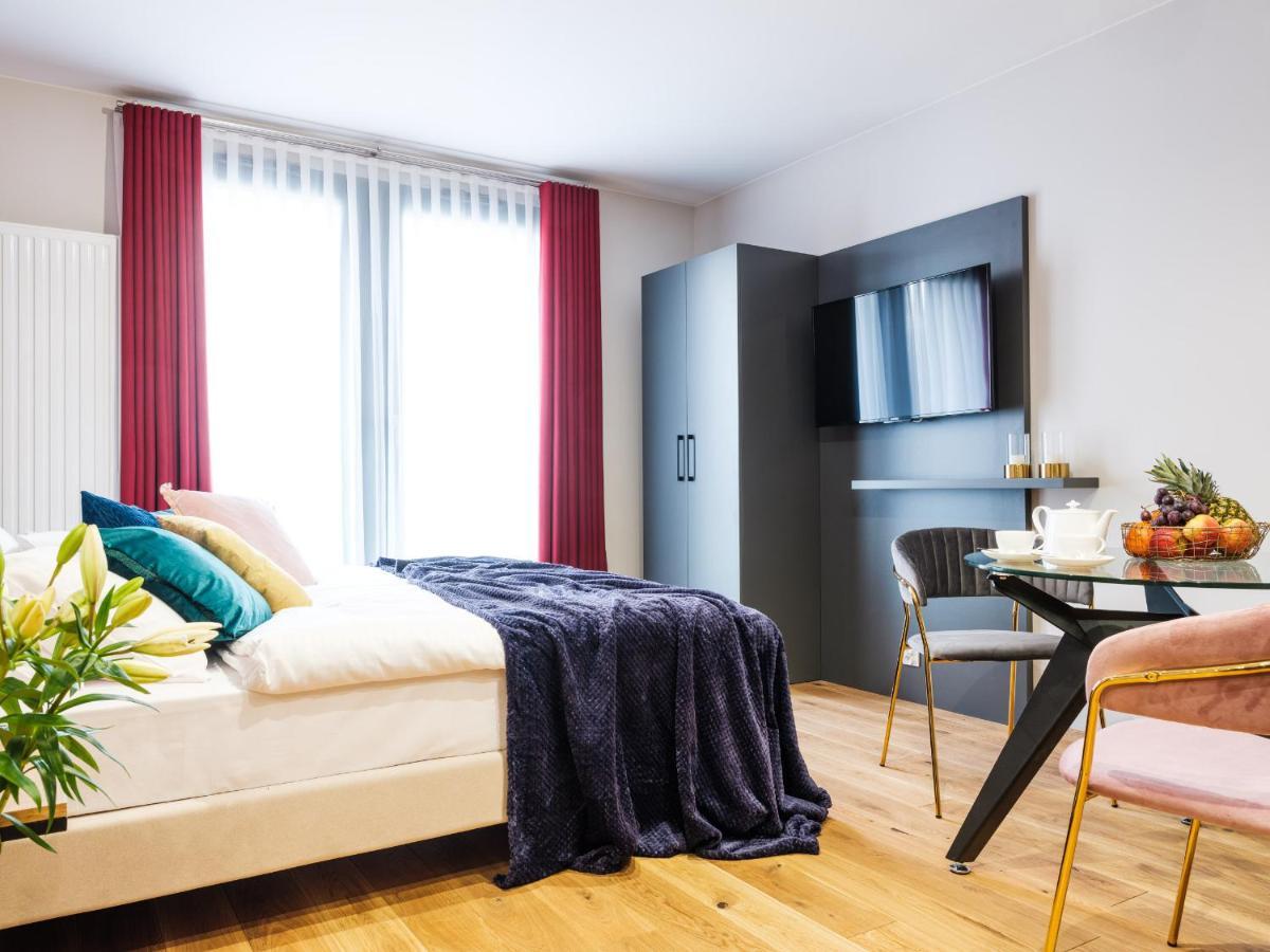 كراكوفيا Aparthotel Inspire Miodova Residence المظهر الخارجي الصورة
